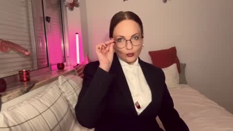 Snapshot of onlylike chatting on 06.13.26 The cutest model on this site online show from 06.13.26