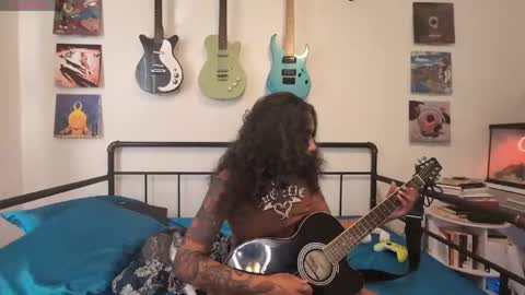 Duo online show from 04.01.26