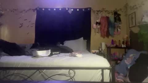 Snapshot of onyx_the_pupstar chatting on 09.23.25 Onyx online show from 09.23.25