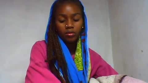 Snapshot of oooorazanasoa chatting on 06.26.26 oooorazanasoa online show from 06.26.26