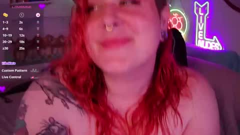 Snapshot of opalreigning chatting on 10.03.25 Opal online show from 10.03.25