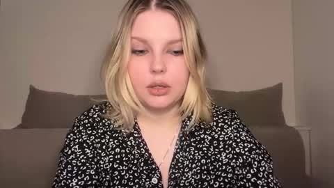 Ophelia online show from 03.23.26