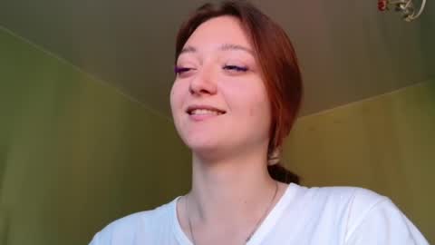 Snapshot of orange___melani chatting on 10.01.25 Melani online show from 10.01.25