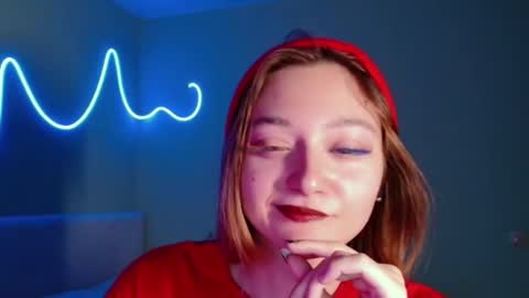 Snapshot of orange___melani chatting on 10.22.25 Melani online show from 10.22.25