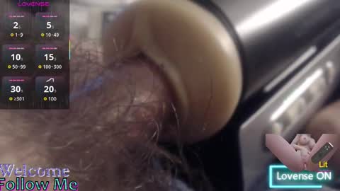 Snapshot of ordinaryhero chatting on 03.12.25 CrazyCumDude online show from 03.12.25