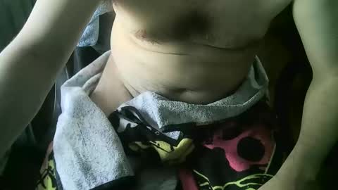 Snapshot of ore_cam chatting on 01.24.25 Ore online show from 01.24.25