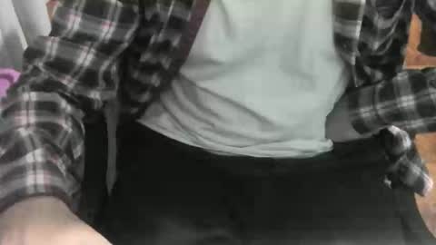 Snapshot of ore_cam chatting on 02.06.25 Ore online show from 02.06.25