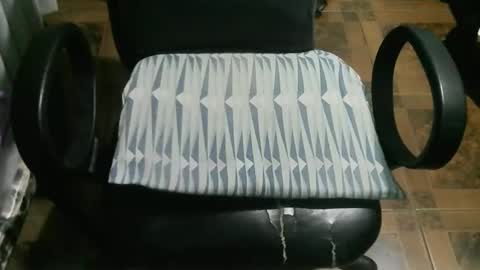 Snapshot of ore_cam chatting on 03.03.25 Ore online show from 03.03.25