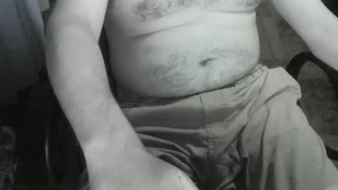 Snapshot of ore_cam chatting on 03.07.25 Ore online show from 03.07.25