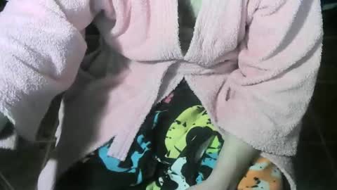 Snapshot of ore_cam chatting on 09.14.25 Ore online show from 09.14.25