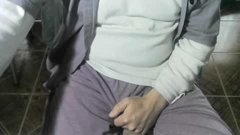 Snapshot of ore_cam chatting on 09.17.25 Ore online show from 09.17.25