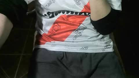 Snapshot of ore_cam chatting on 09.18.25 Ore online show from 09.18.25