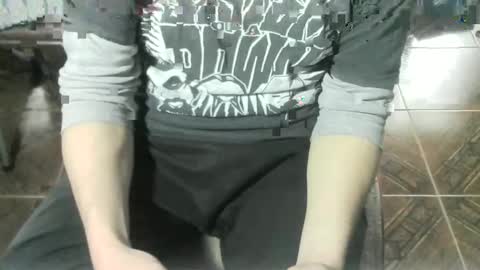 Snapshot of ore_cam chatting on 09.21.25 Ore online show from 09.21.25