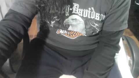 Snapshot of ore_cam chatting on 10.29.25 Ore online show from 10.29.25