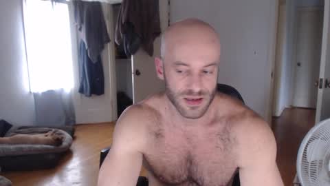 Snapshot of oregon87 chatting on 01.05.25 The Oregon Lumberjack online show from 01.05.25