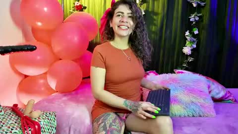 Oriana online show from 02.16.25