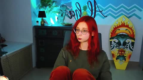 Orianna -  Hi Im into geek culture cosplay crafting LARP games. Shall we play DnD online show from 01.10.25