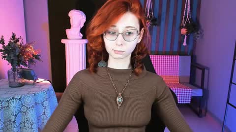 Orianna -  Hi Im into geek culture cosplay crafting LARP games. Shall we play DnD online show from 01.28.25