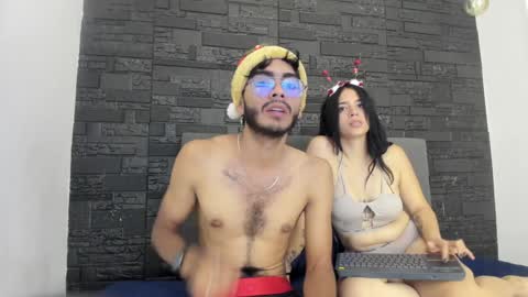 Snapshot of orion_perla chatting on 12.21.24 orion y perla online show from 12.21.24