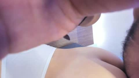 Snapshot of orion_perla chatting on 03.11.25 orion y perla online show from 03.11.25