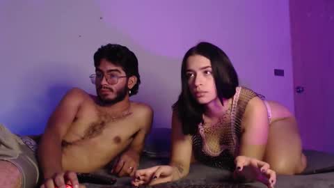 Snapshot of orion_perla chatting on 10.24.25 orion y perla online show from 10.24.25