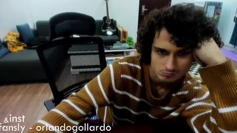 Fansly and Instagram -  online show from 01.12.25