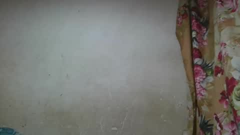 Snapshot of ornellahhh chatting on 09.27.25 ornellahhh online show from 09.27.25