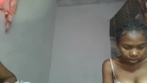 Snapshot of ornellahhh chatting on 10.27.25 ornellahhh online show from 10.27.25