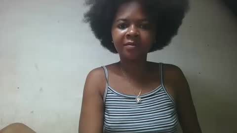 Snapshot of ornellahhh chatting on 11.07.25 ornellahhh online show from 11.07.25