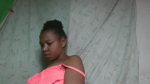 ornellahhh online show from 12.21.25