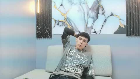 orus_241 online show from 10.23.25