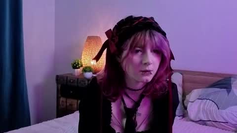 Ashley online show from 09.23.25