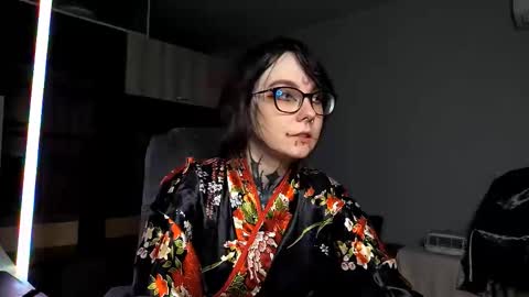 Snapshot of orvadowden chatting on 10.17.25 Milana online show from 10.17.25