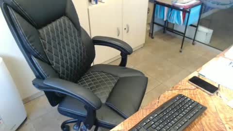 Oscar online show from 09.23.25