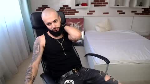 OscarWills online show from 05.25.26