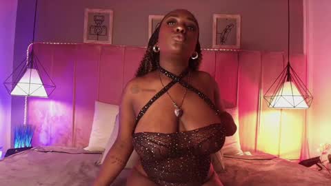 Oshun online show from 12.05.24