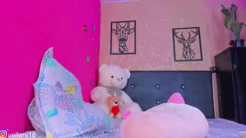 Snapshot of osiris_doll chatting on 10.07.25 vella online show from 10.07.25