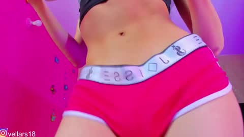 Snapshot of osiris_doll chatting on 10.20.25 vella online show from 10.20.25