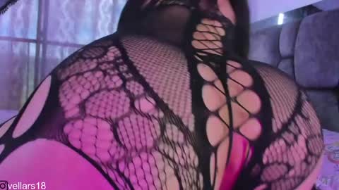 Snapshot of osiris_doll chatting on 04.17.26 vella online show from 04.17.26