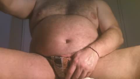 Snapshot of osolicencioso chatting on 10.16.25 Oso Licencioso online show from 10.16.25