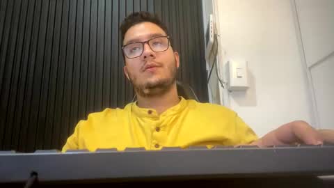 juan online show from 10.04.25