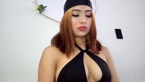 Snapshot of osornomaria268 chatting on 02.17.25 Paulina online show from 02.17.25