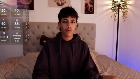 ostin 18hot online show from 10.31.25