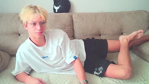 Ostin online show from 12.20.24