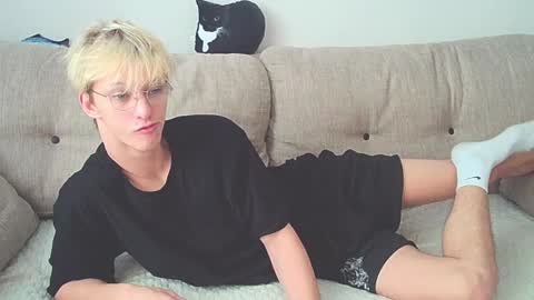 Ostin online show from 12.26.24