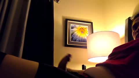 Snapshot of otmon3y32 chatting on 11.21.25 otmon3y32 online show from 11.21.25