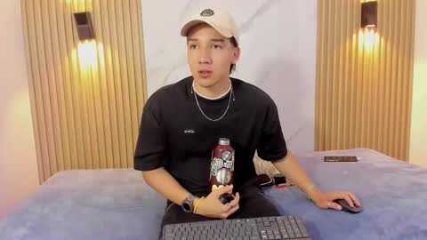 Snapshot of otto_andrew chatting on 03.01.26 Otto Andrew online show from 03.01.26