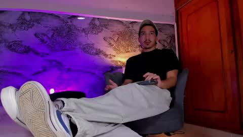 Otto Andrew online show from 05.27.26