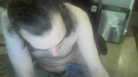 ouinnybis195625 online show from 12.30.24