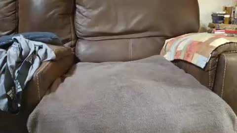 Snapshot of outdoorsmanmark71 chatting on 01.10.25 outdoorsmanmark71 online show from 01.10.25